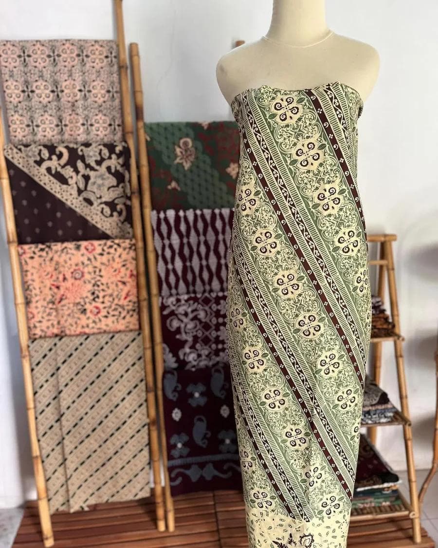 Kain batik tulis karya Bilobatik
