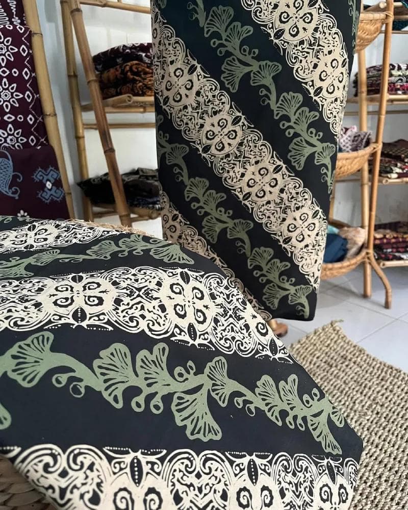Kain batik tulis karya Bilobatik