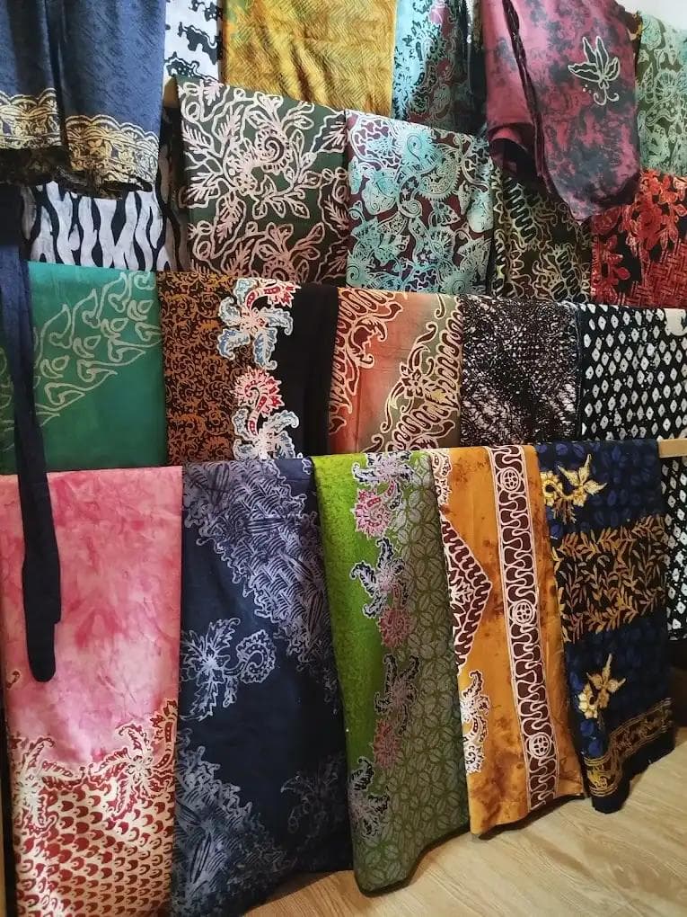 Koleksi motif batik Kapuronto Batik