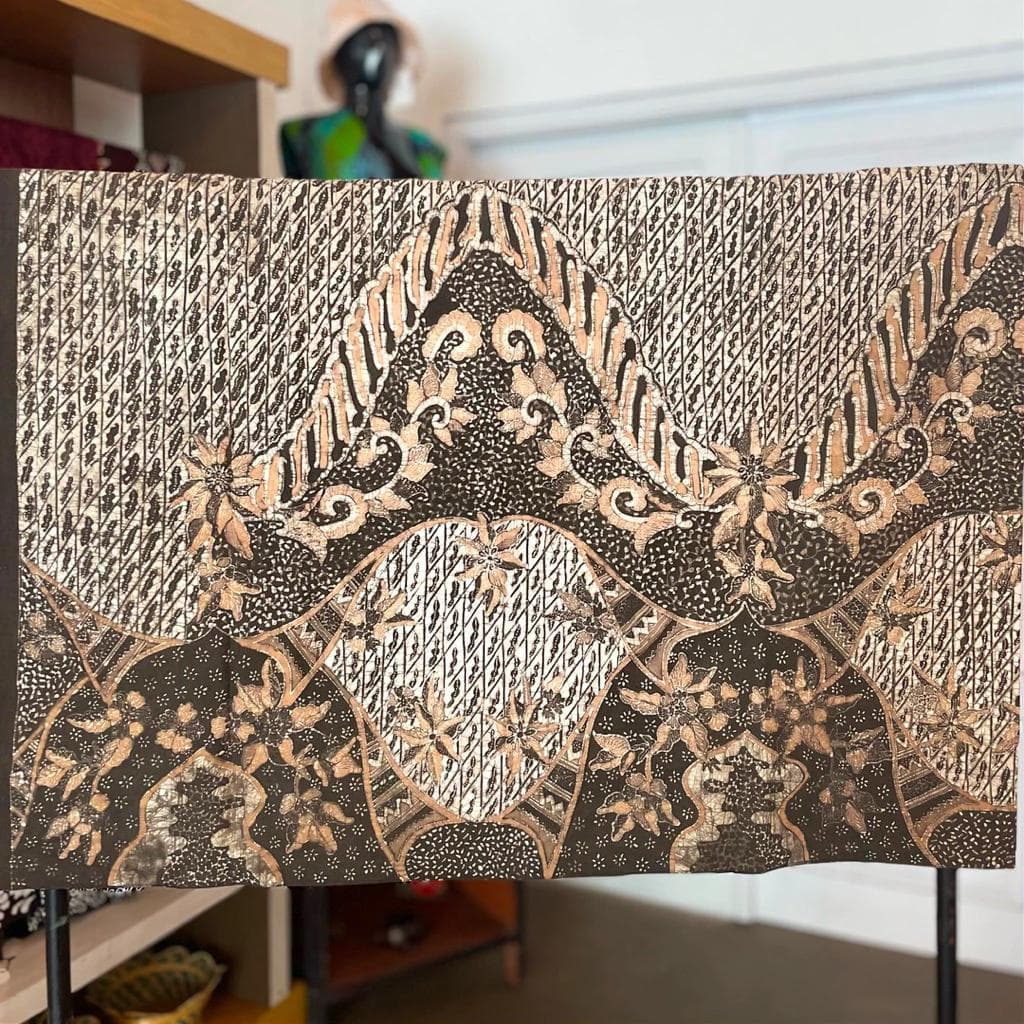 batik tulis banyuwangi yang menggunakan pewarna alam