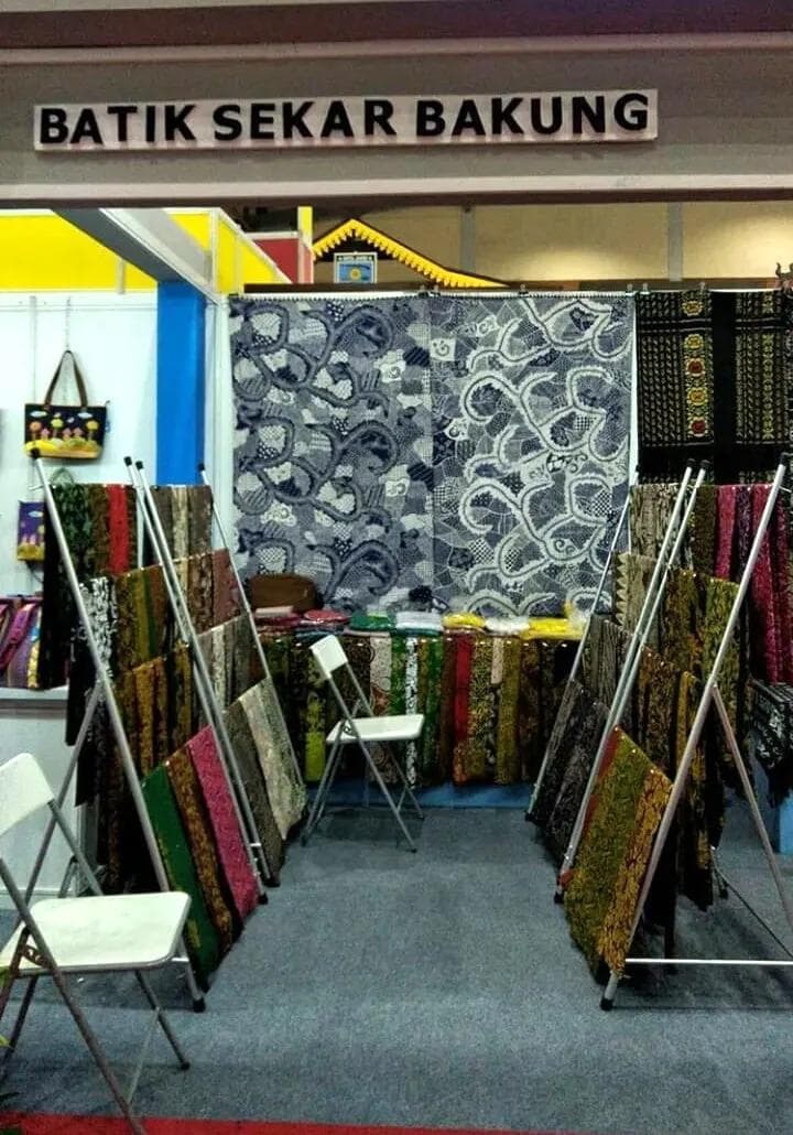 Exhibition of traditional batik fabric collections