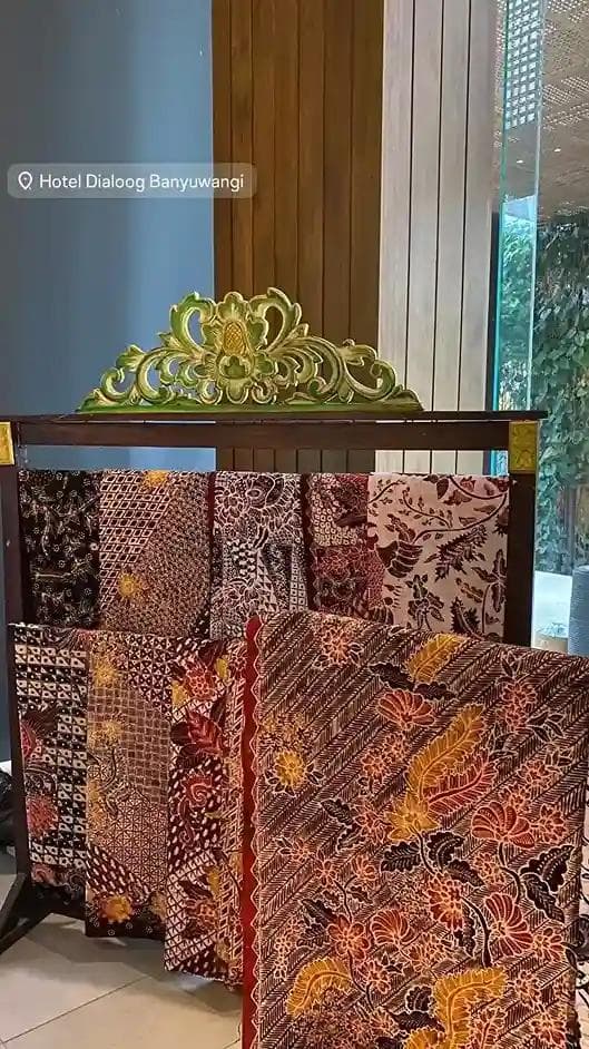 Koleksi kain batik tulis Seblang Batik Tulis