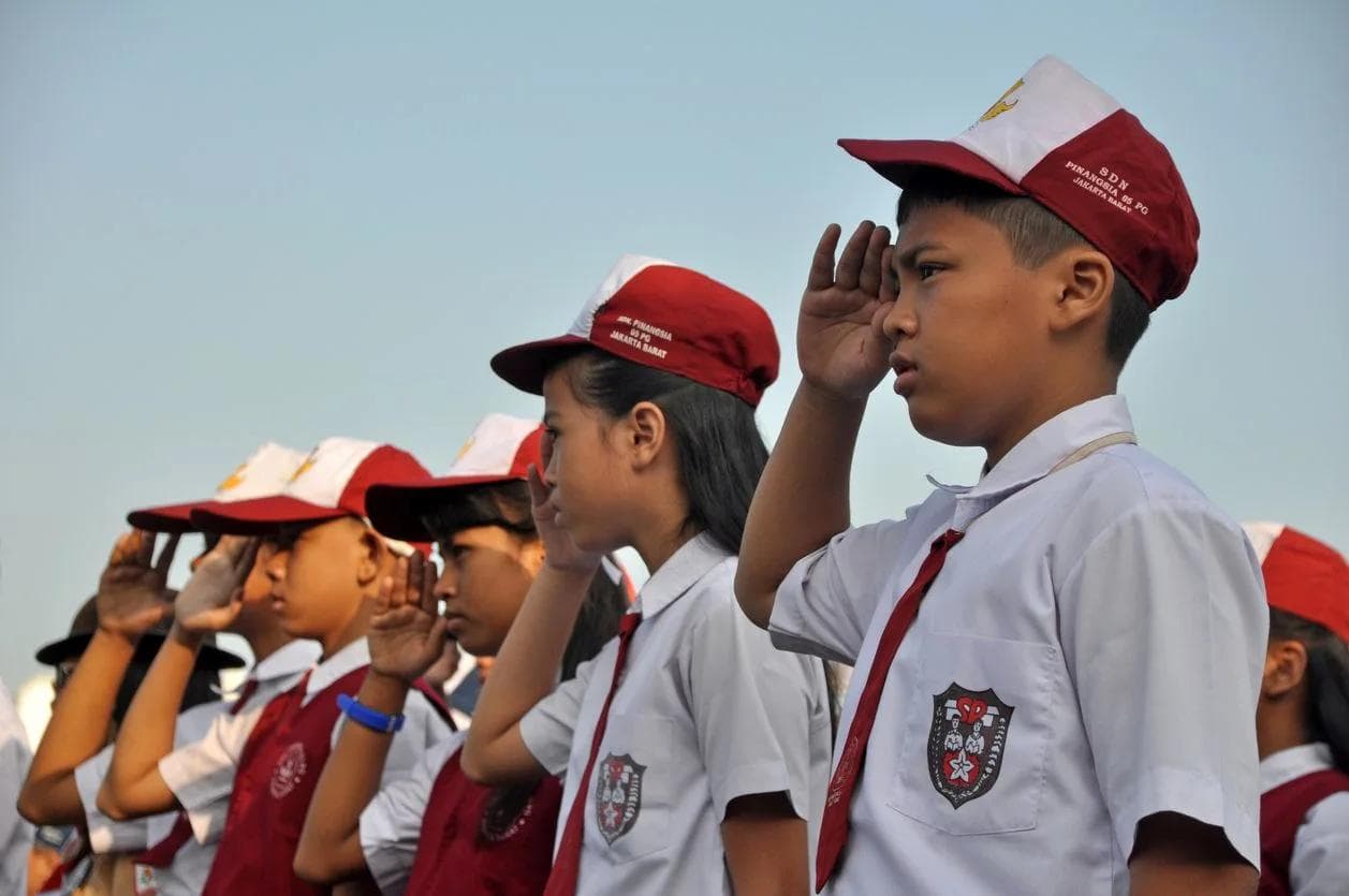 Hardiknas 2026 di Banyuwangi Berlangsung Meriah, Abdul Mu’ti Tekankan Kolaborasi dan Pendidikan Berkualitas
