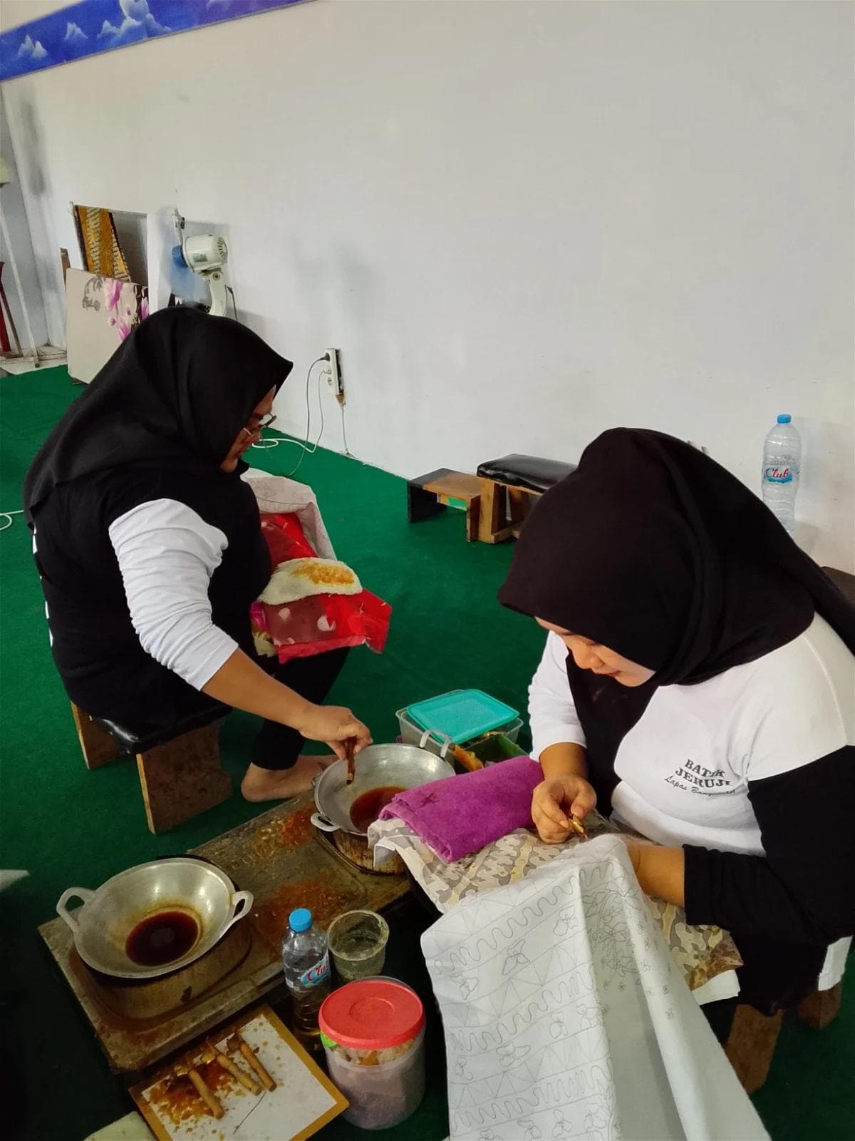 Batik Production Program at Batik Jeruji Banyuwangi: Empowering Inmates Through Creative Craftsmanship