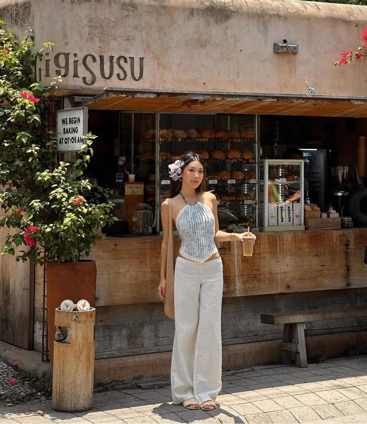 Coastal Glam: The Viral 2026 Fashion Trend Loved by Gen Z