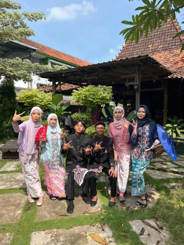 Berwastra Ria at Joglo Pusat Batik Banyuwangi: Free Event for Nusantara Textile Lovers